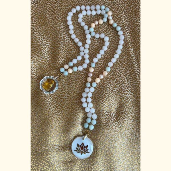 Soft Grace Flow Mala